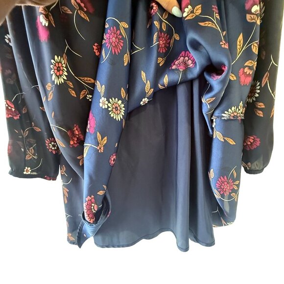 CUPCAKES AND CASHMERE Size S Hazel Floral Keyhole Mini Shift Dress Gypsy Soul - Picture 10 of 10